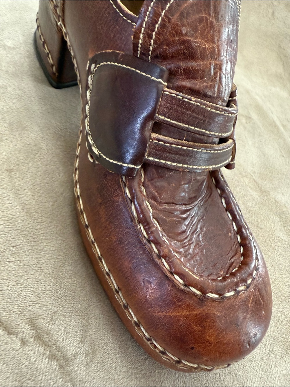 * Vintage Leather Chunky Heel Loafers Bold Stitching - Picture 6 of 12
